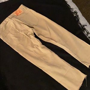 Levi’s Beige 511 Style Ankle Cut Jeans Size 25